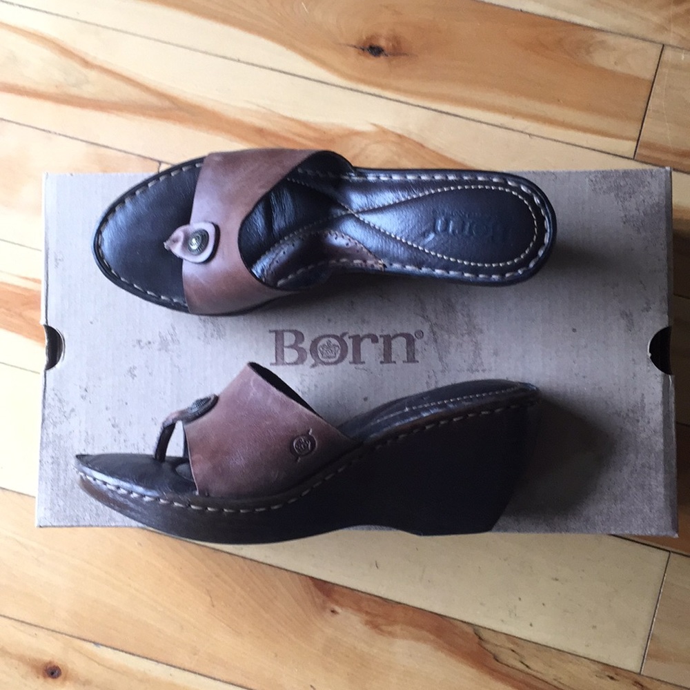 Born leather sandals